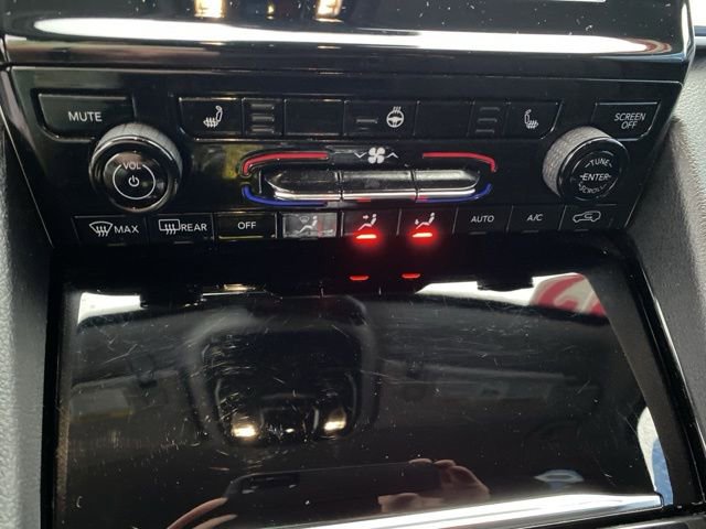 Used 2022 Jeep Grand Cherokee L Laredo w/ Luxury Tech Group I image 29