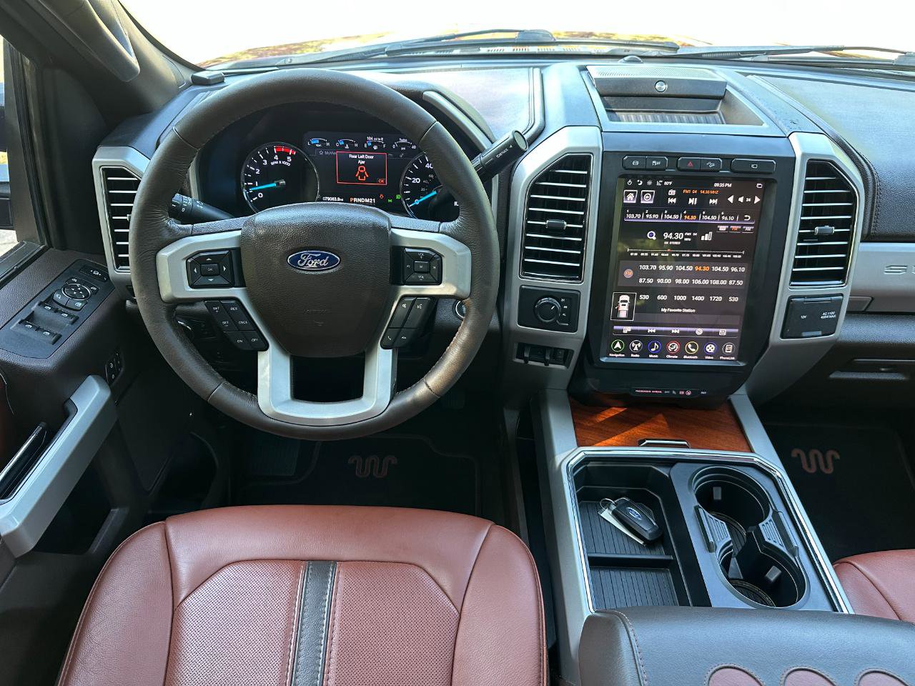 Used 2019 Ford F350 King Ranch w/ King Ranch Ultimate Package AWD/4WD image 33