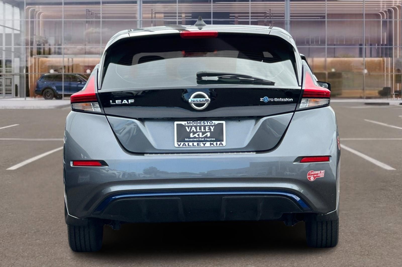 Used 2018 Nissan Leaf S w/ S Charge Package image 5