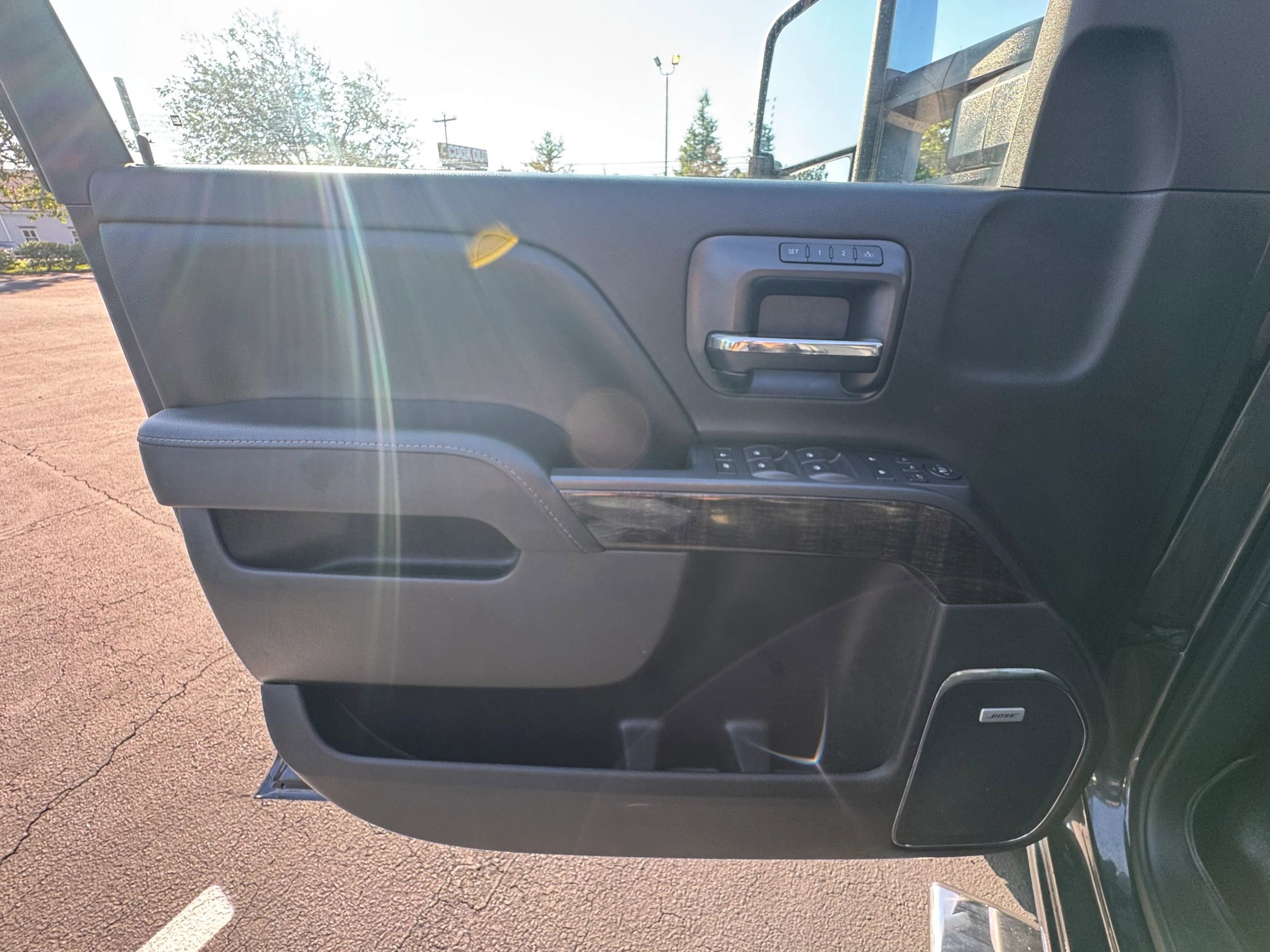 Used 2016 GMC Sierra 3500 Denali w/ Duramax Plus Package image 16