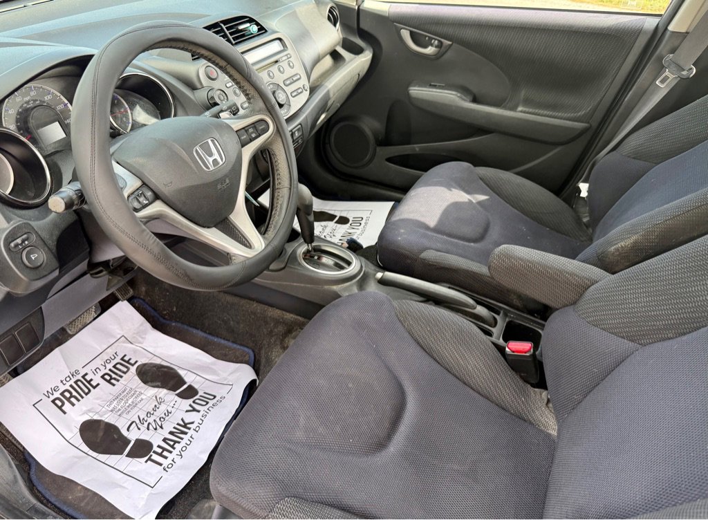 Used 2013 Honda Fit Sport image 9