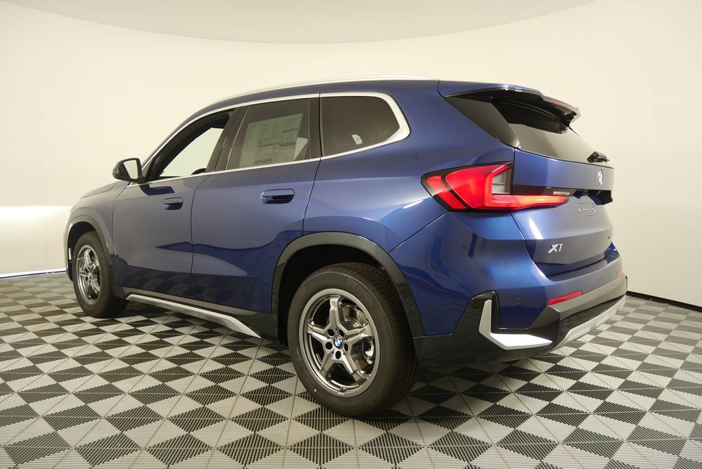 Used 2025 BMW X1 xDrive28i w/ Convenience Package AWD/4WD image 5