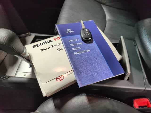 Used 2009 Toyota Camry SE FWD image 3