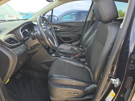 Used 2021 Buick Encore Preferred AWD/4WD image 7