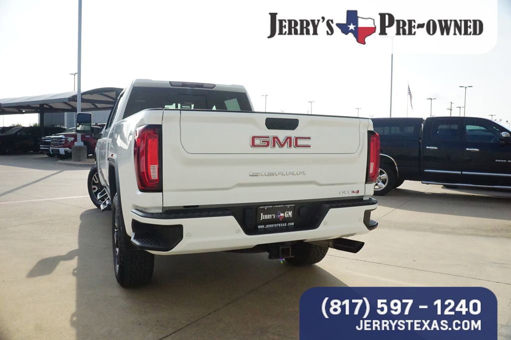 Used 2022 GMC Sierra 2500 AT4 w/ AT4 Preferred Package image 4