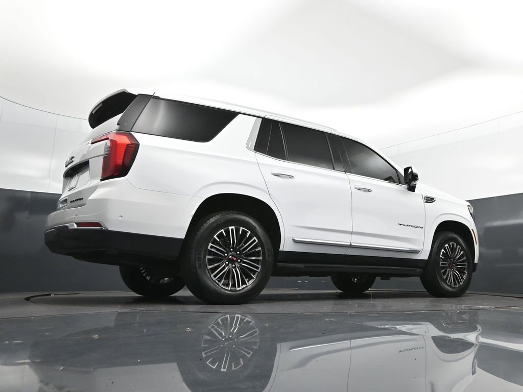 Used 2025 GMC Yukon Elevation w/ LPO, Elevation Black Package AWD/4WD image 44