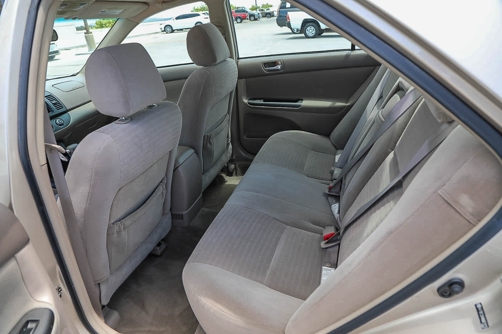 Used 2006 Toyota Camry LE FWD image 17