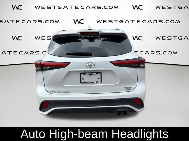 Used 2022 Toyota Highlander XSE image 10