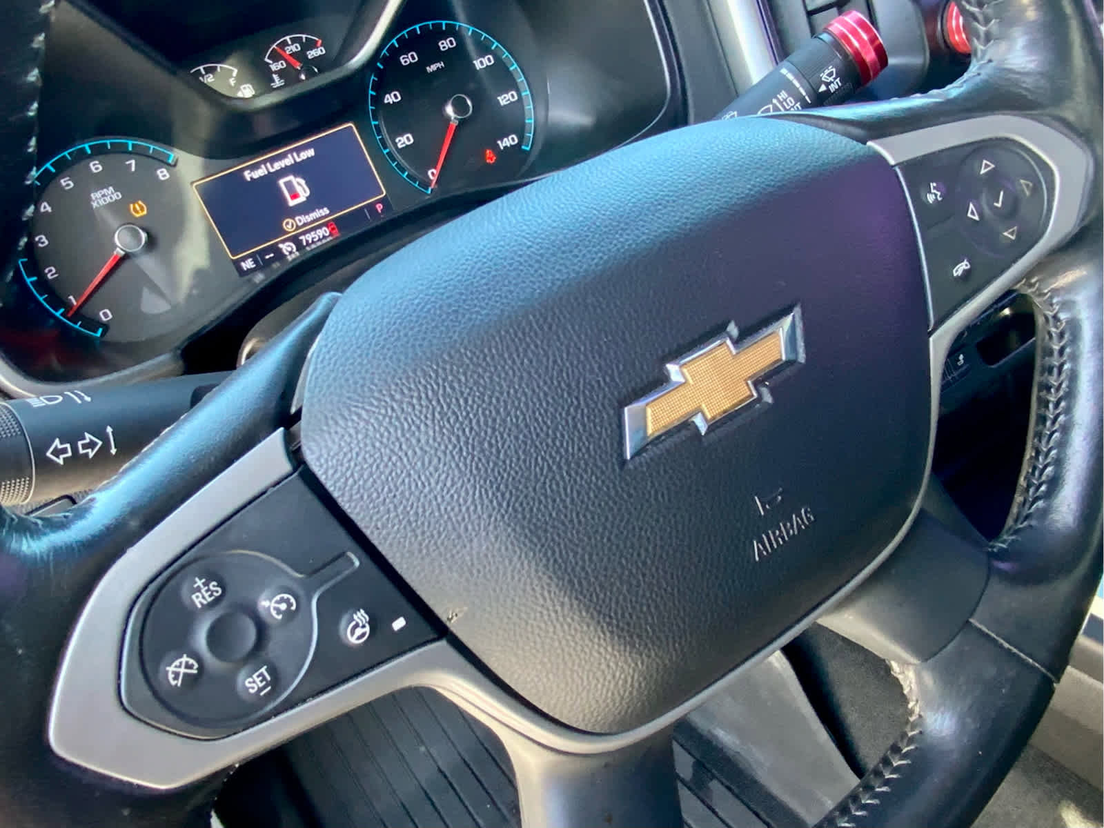 Used 2020 Chevrolet Colorado ZR2 image 37