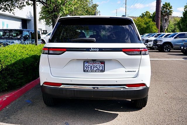 Certified 2023 Jeep Grand Cherokee Laredo RWD image 10