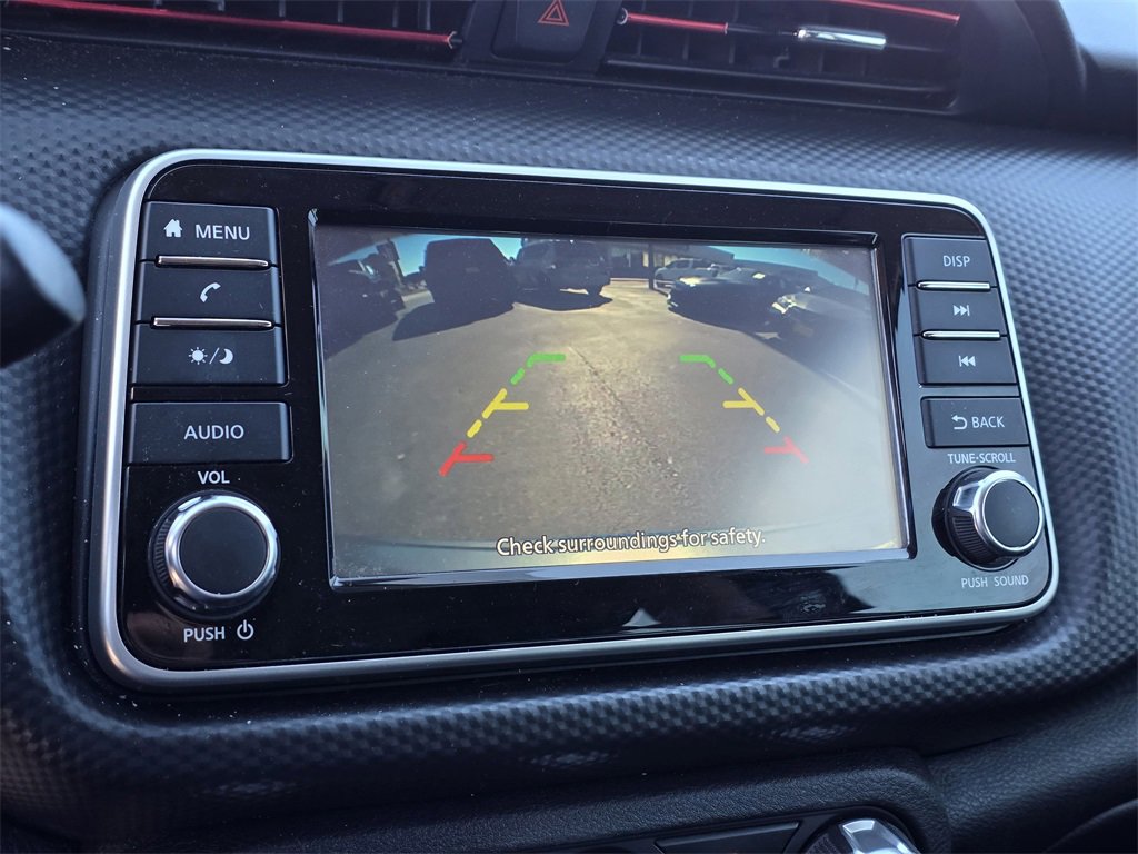 Used 2022 Nissan Kicks S image 17