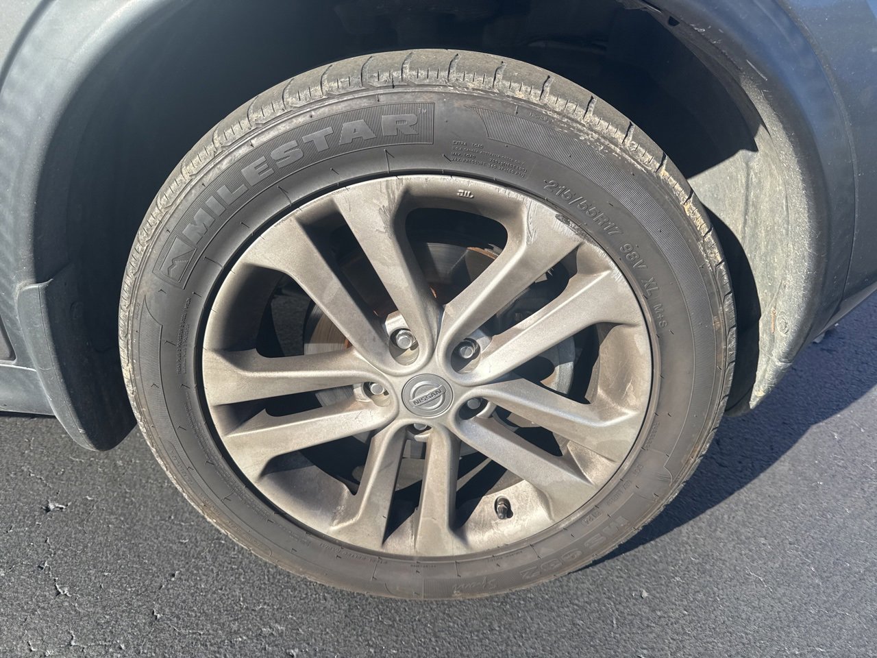 Used 2014 Nissan Juke SV w/ Navigation Package image 10