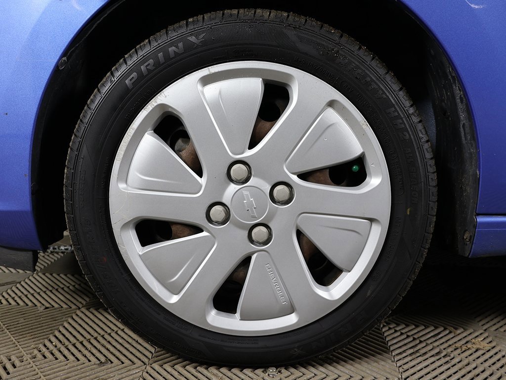 Used 2018 Chevrolet Spark LS image 13