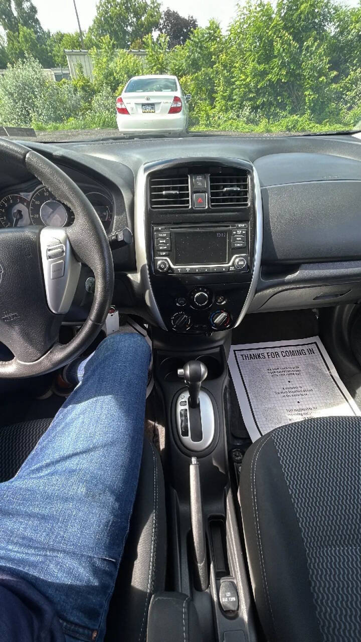 Used 2015 Nissan Versa Note SV w/ SV Convenience Package FWD image 12