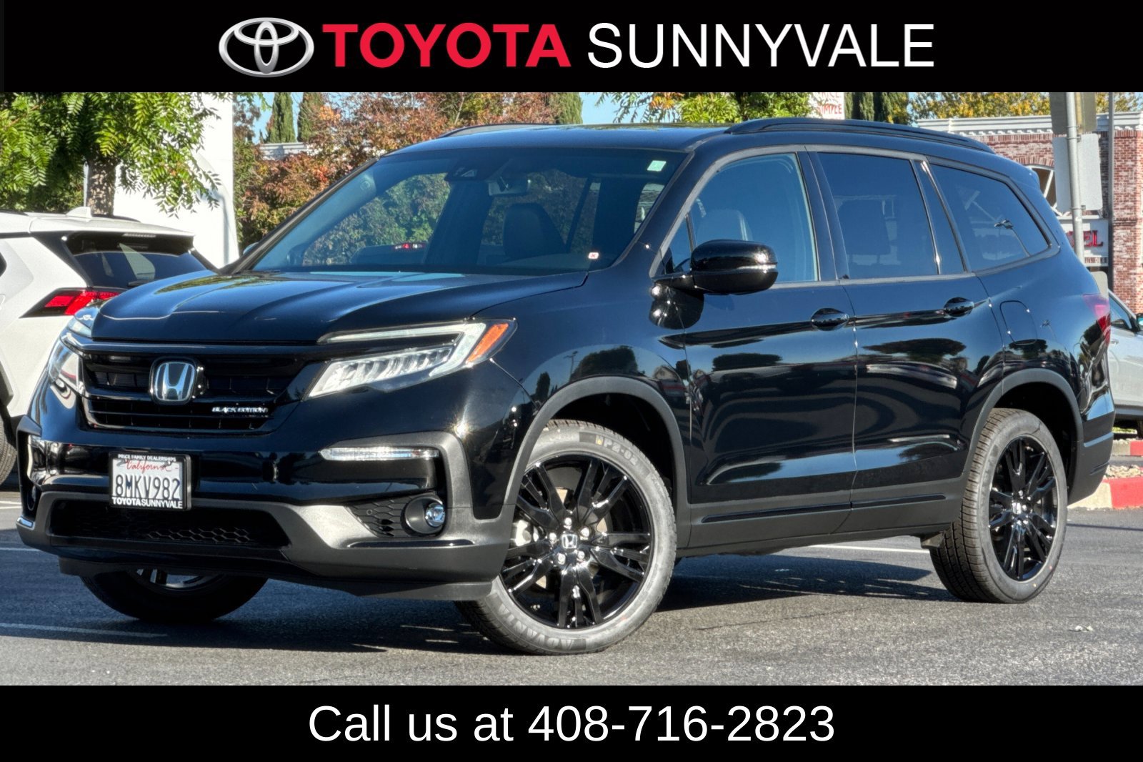 Used 2020 Honda Pilot Black Edition image 2
