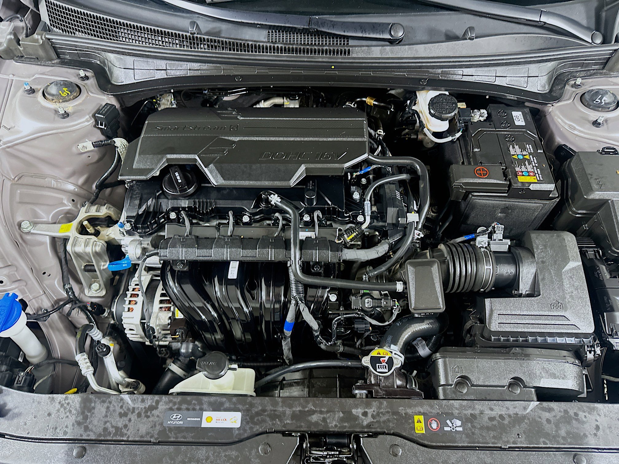 Used 2025 Hyundai Elantra SEL FWD image 33