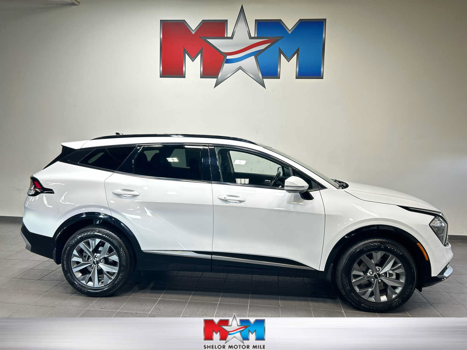 Used 2023 Kia Sportage SX