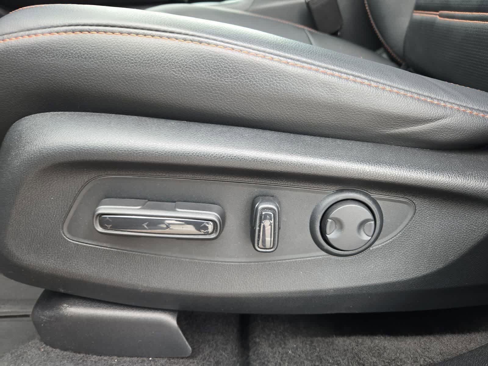 Used 2025 Honda CR-V Sport Touring image 15