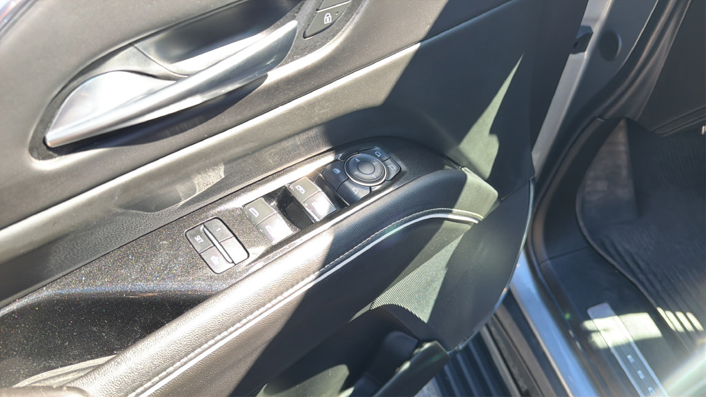 Used 2024 Cadillac Escalade V AWD/4WD image 10