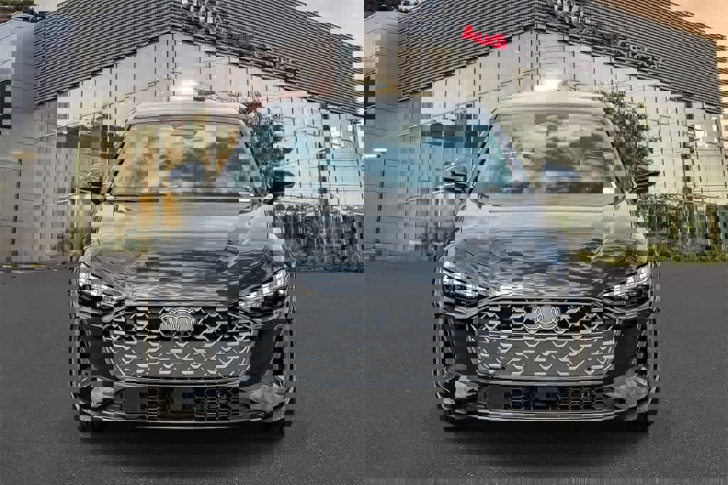 Used 2025 Audi A5 2.0T Premium Plus w/ Premium Plus image 2