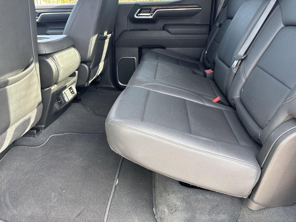 Used 2025 GMC Sierra 1500 SLT image 25