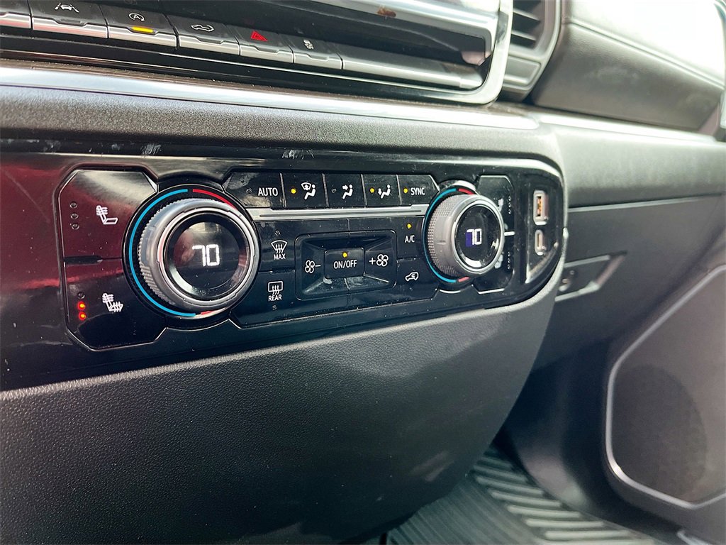 Used 2023 Chevrolet Silverado 1500 LT image 16