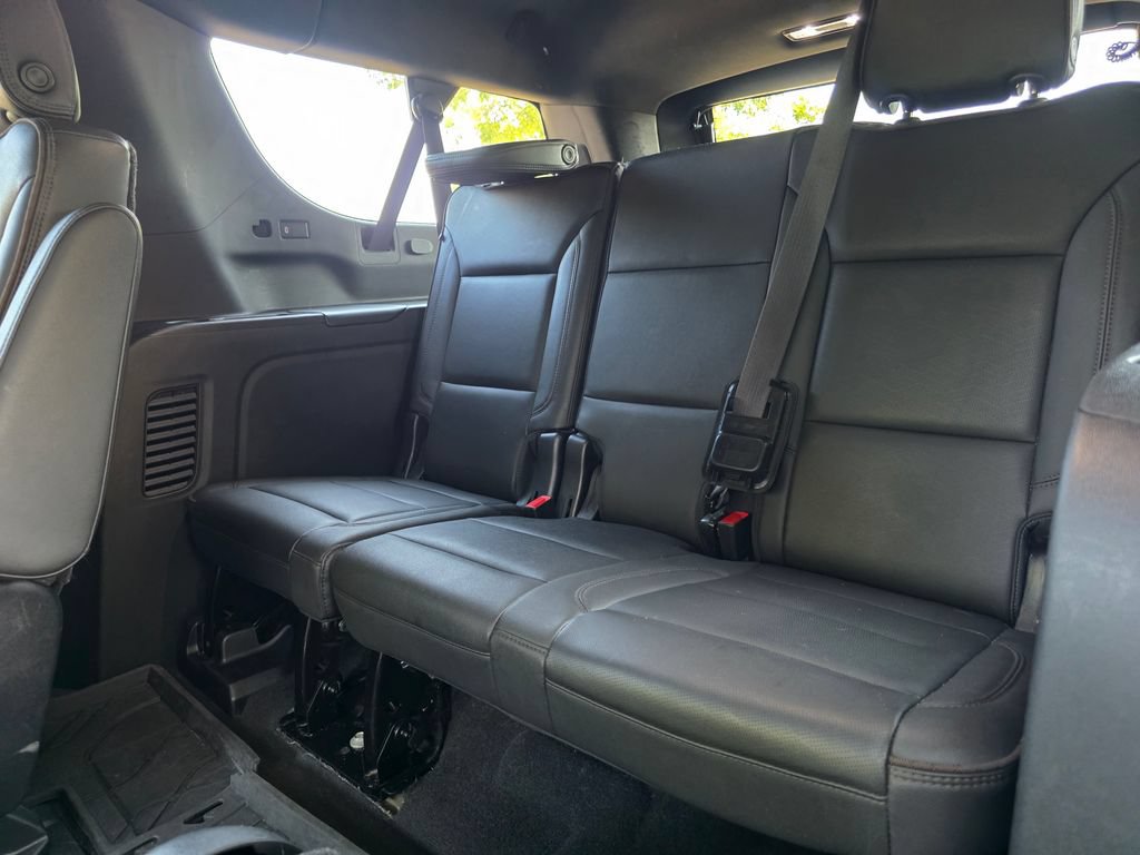 Used 2021 Chevrolet Suburban High Country AWD/4WD image 30