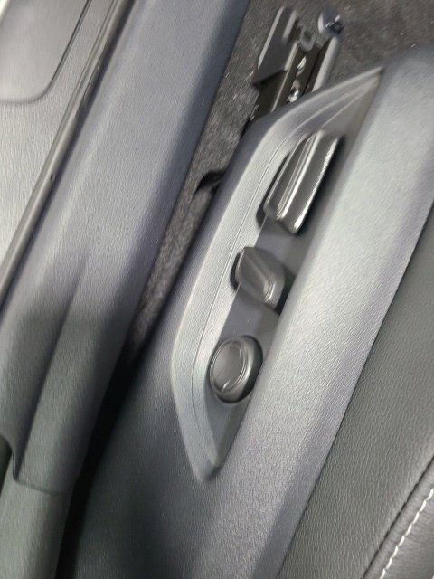 New 2027 Toyota Camry SE w/ Convenience Package FWD image 19
