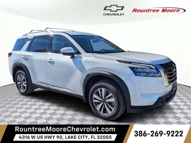 Used 2025 Nissan Pathfinder SL