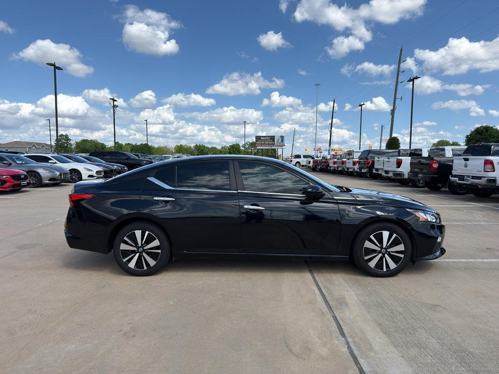 Used 2021 Nissan Altima 2.5 SV FWD image 4