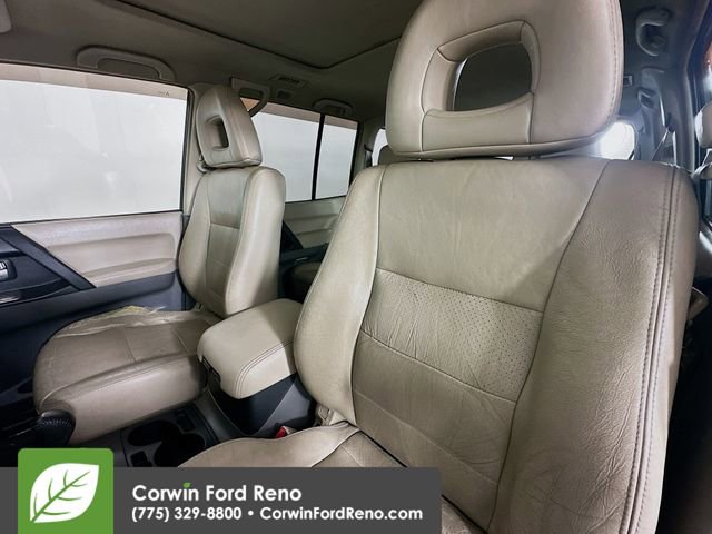 Used 2003 Mitsubishi Montero Limited AWD/4WD image 18