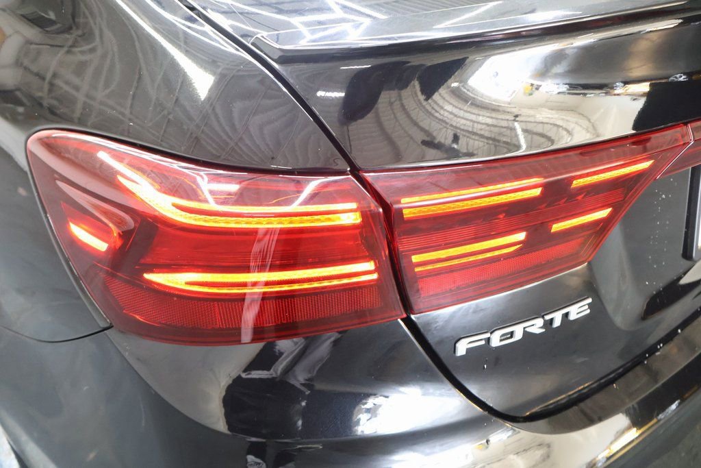 Used 2022 Kia Forte GT-Line w/ GT-Line Premium Package image 28