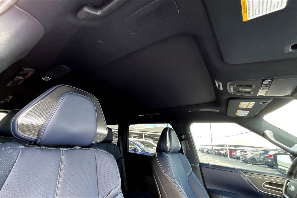 New 2026 INFINITI QX80 4WD w/ Sport Exterior Package image 24