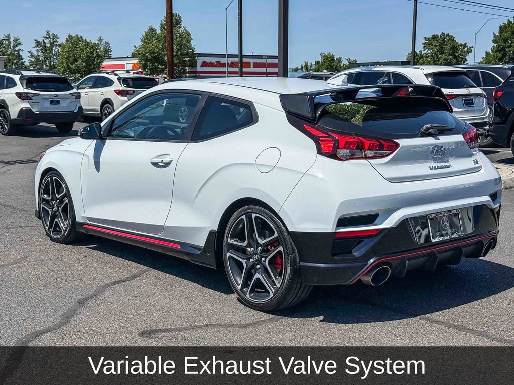Used 2020 Hyundai Veloster N w/ Performance Package FWD image 10