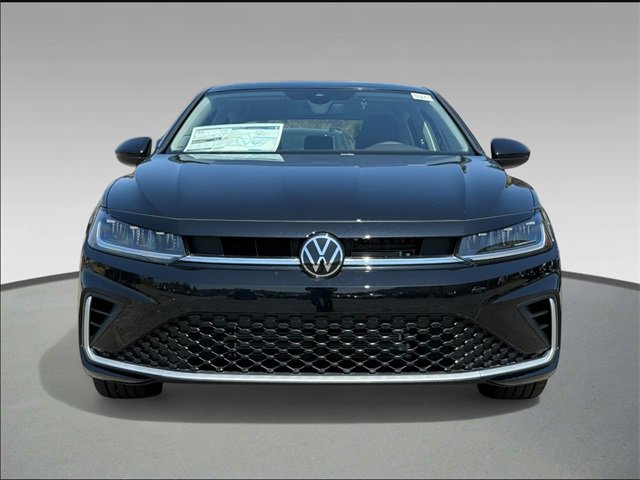 New 2025 Volkswagen Jetta SE image 2