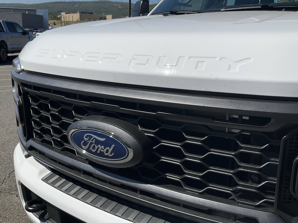 New 2026 Ford F350 XL image 13