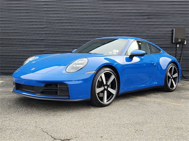 Used 2025 Porsche 911 Carrera image 1