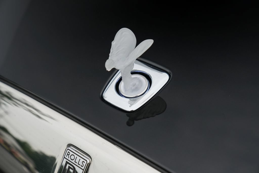 Used 2024 Rolls-Royce Spectre w/ Spectre Launch Package AWD/4WD image 9