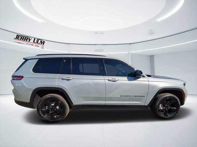 New 2025 Jeep Grand Cherokee L Limited w/ Black Appearance Package image 2