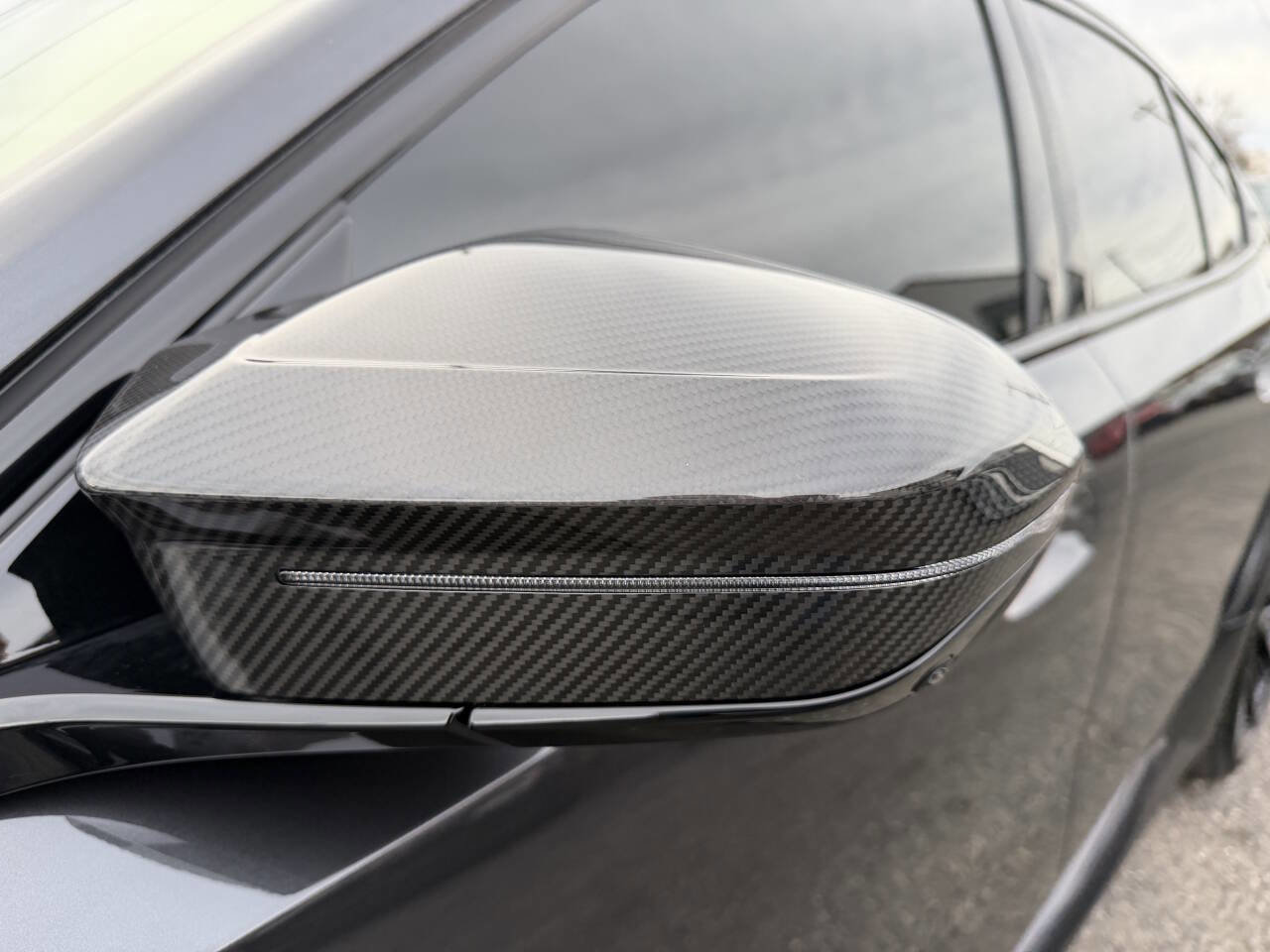 Used 2026 BMW M5 w/ Carbon Package image 29