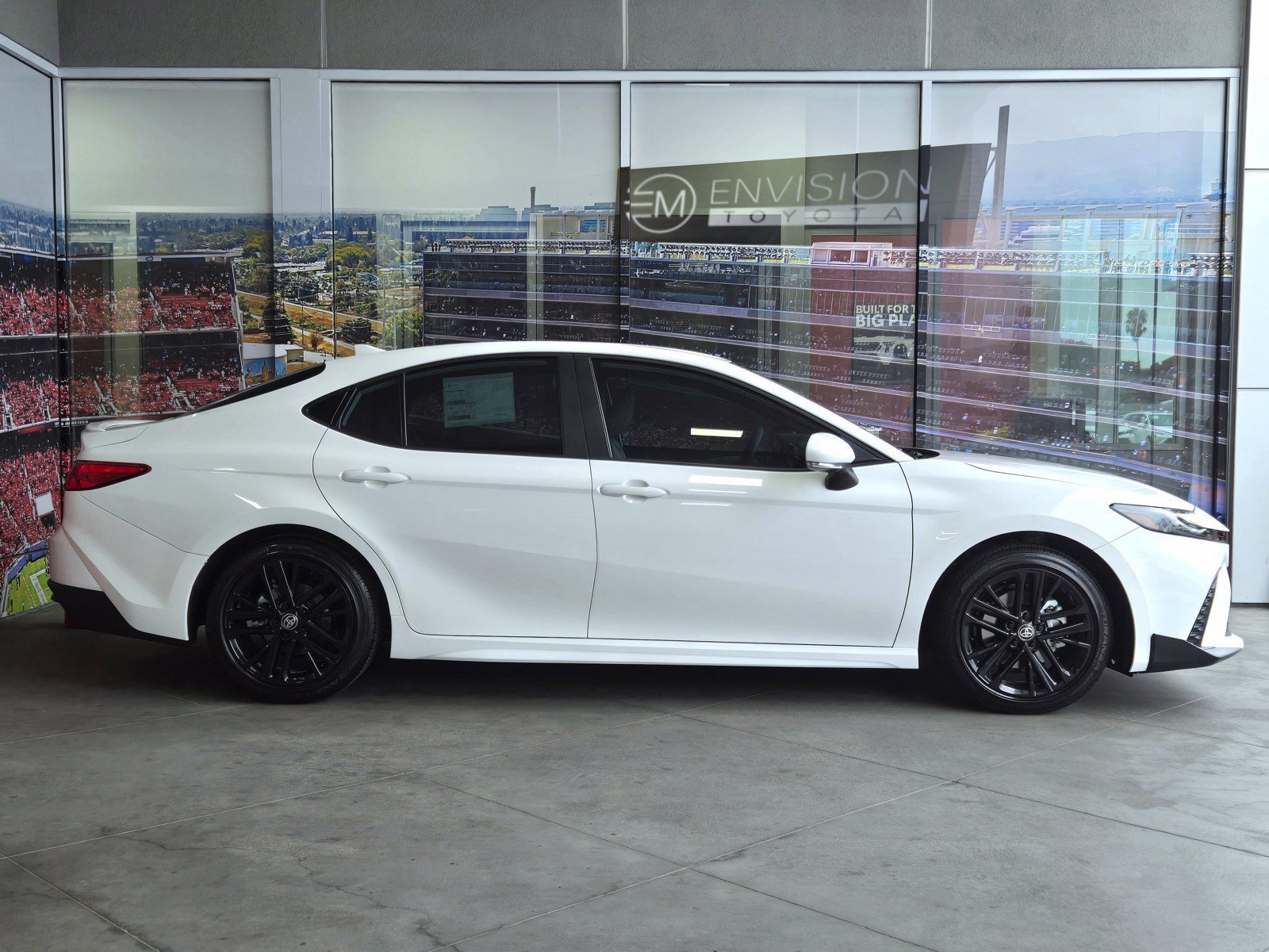 Certified 2026 Toyota Camry SE w/ Convenience Package FWD image 4