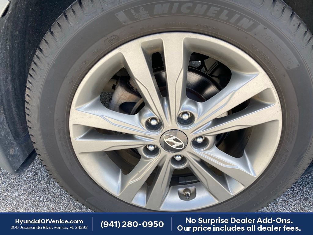 Used 2018 Hyundai Elantra Value Edition FWD image 20