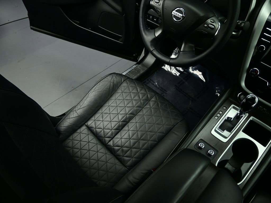 Used 2020 Nissan Murano Platinum image 9