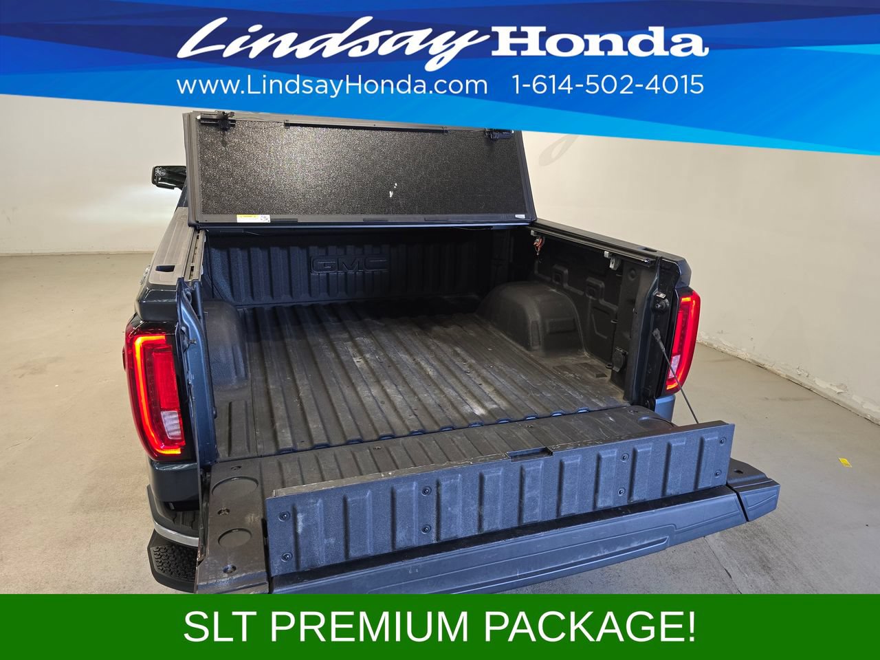Used 2019 GMC Sierra 1500 SLT w/ SLT Premium Package AWD/4WD image 8