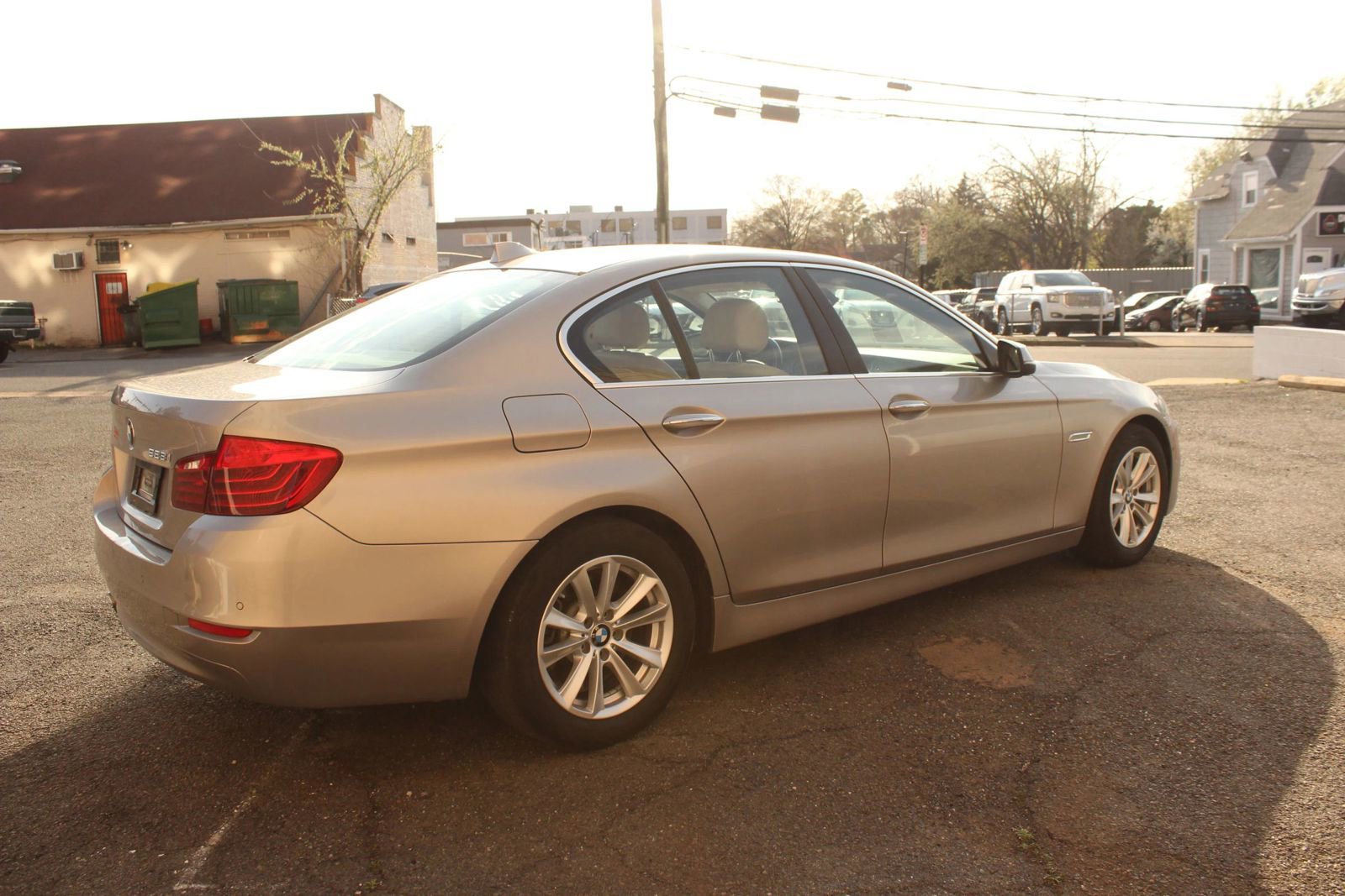 Used 2015 BMW 528i Sedan RWD image 6