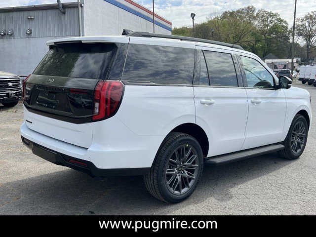 New 2026 Ford Expedition Platinum image 7