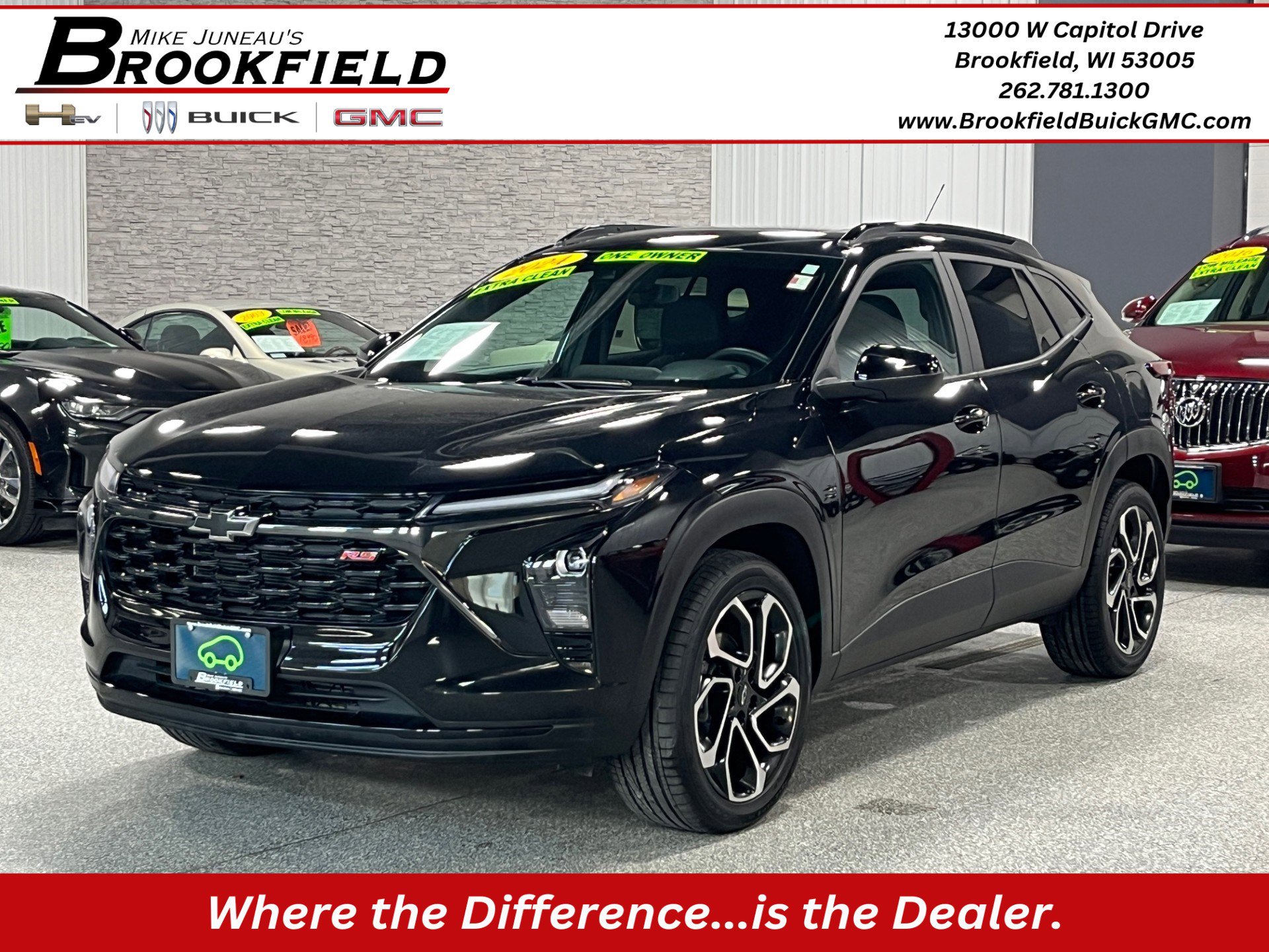 Certified 2024 Chevrolet Trax RS w/ Sunroof Package FWD image 1