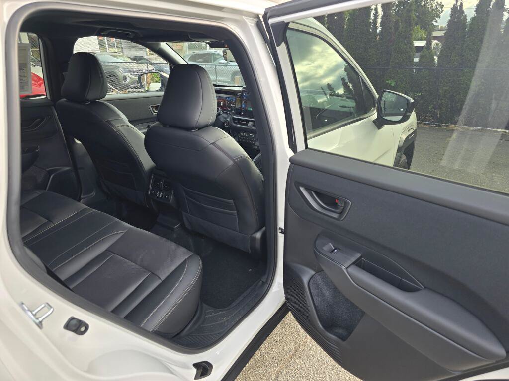 New 2026 Subaru Outback Limited AWD/4WD image 13