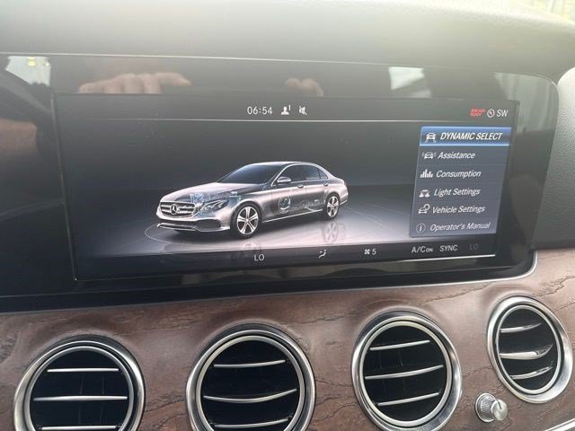 Used 2017 Mercedes-Benz E 300 image 14