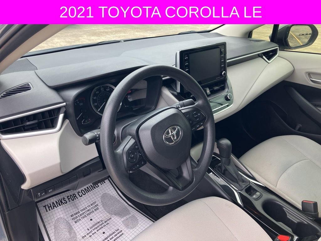 Used 2021 Toyota Corolla LE image 22